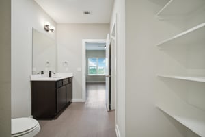 Thornton Rd 2307-029.jpg