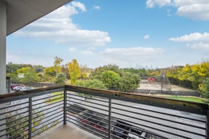 Thornton Rd 2307-033.jpg