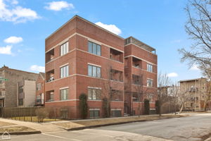2505 W Potomac Ave 2w_003