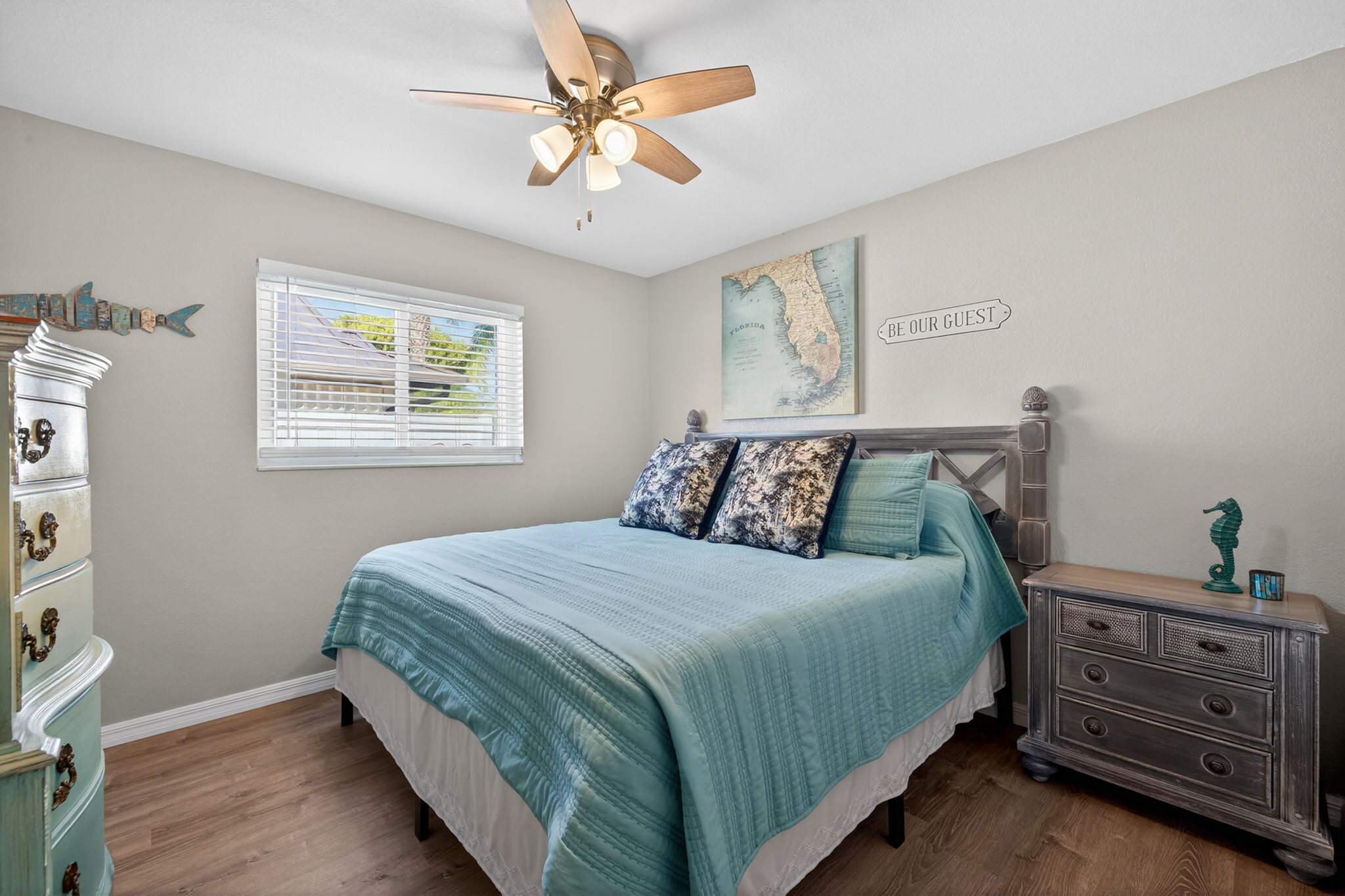 Guest Bedroom 2 - 1 of 2