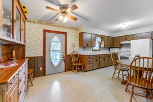 Dining Room/Kitchen