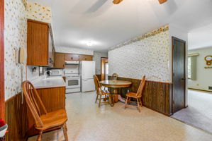 Dining Room/Kitchen