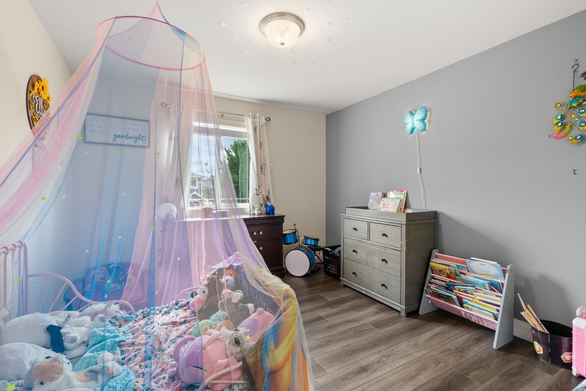 Another spacious upstairs bedroom with plenty of room to make it your own.