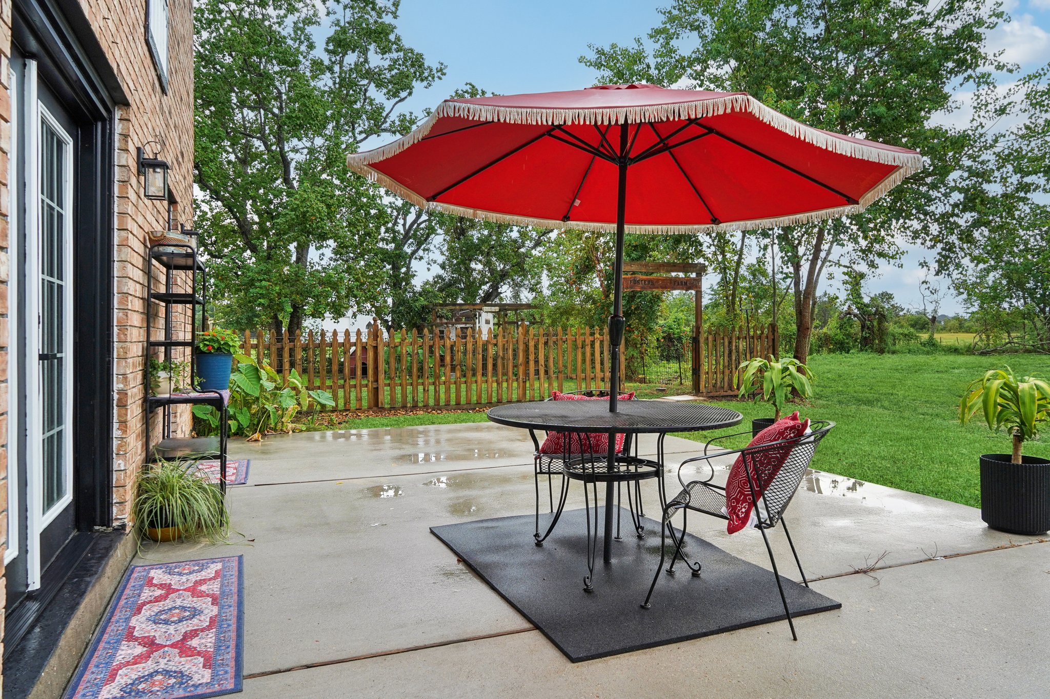 Calder Dr D-L0409-059.jpg