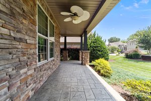  Photo 40
