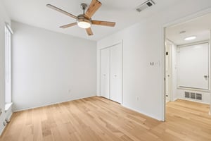 Quarry Rd d-S1408-018.jpg