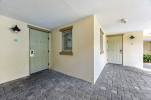  Photo 0