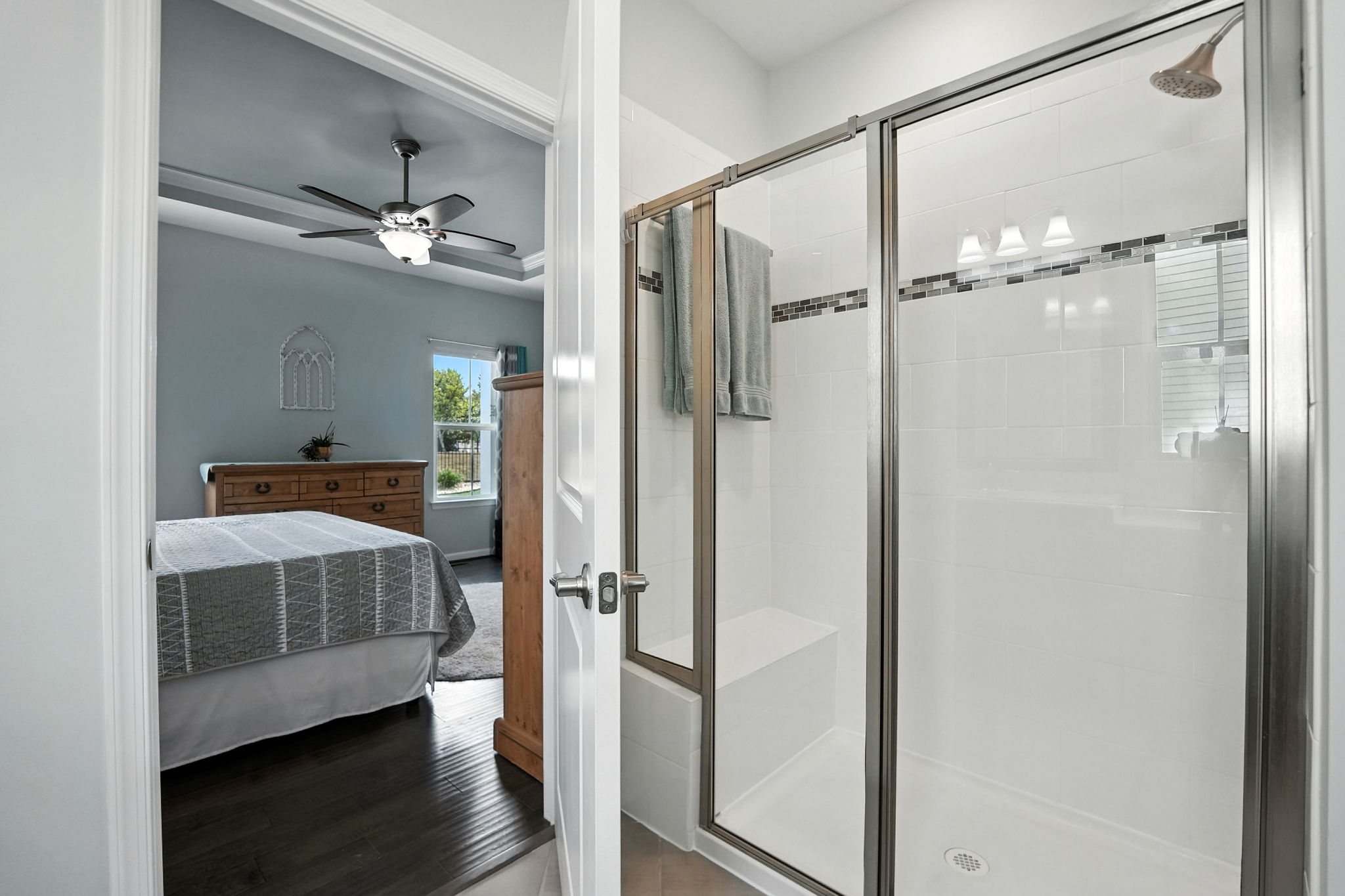 Walk-in shower with bench