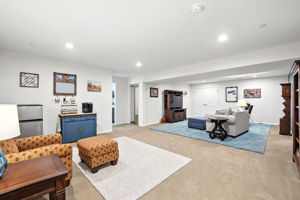 Look at the size of this Rec Room