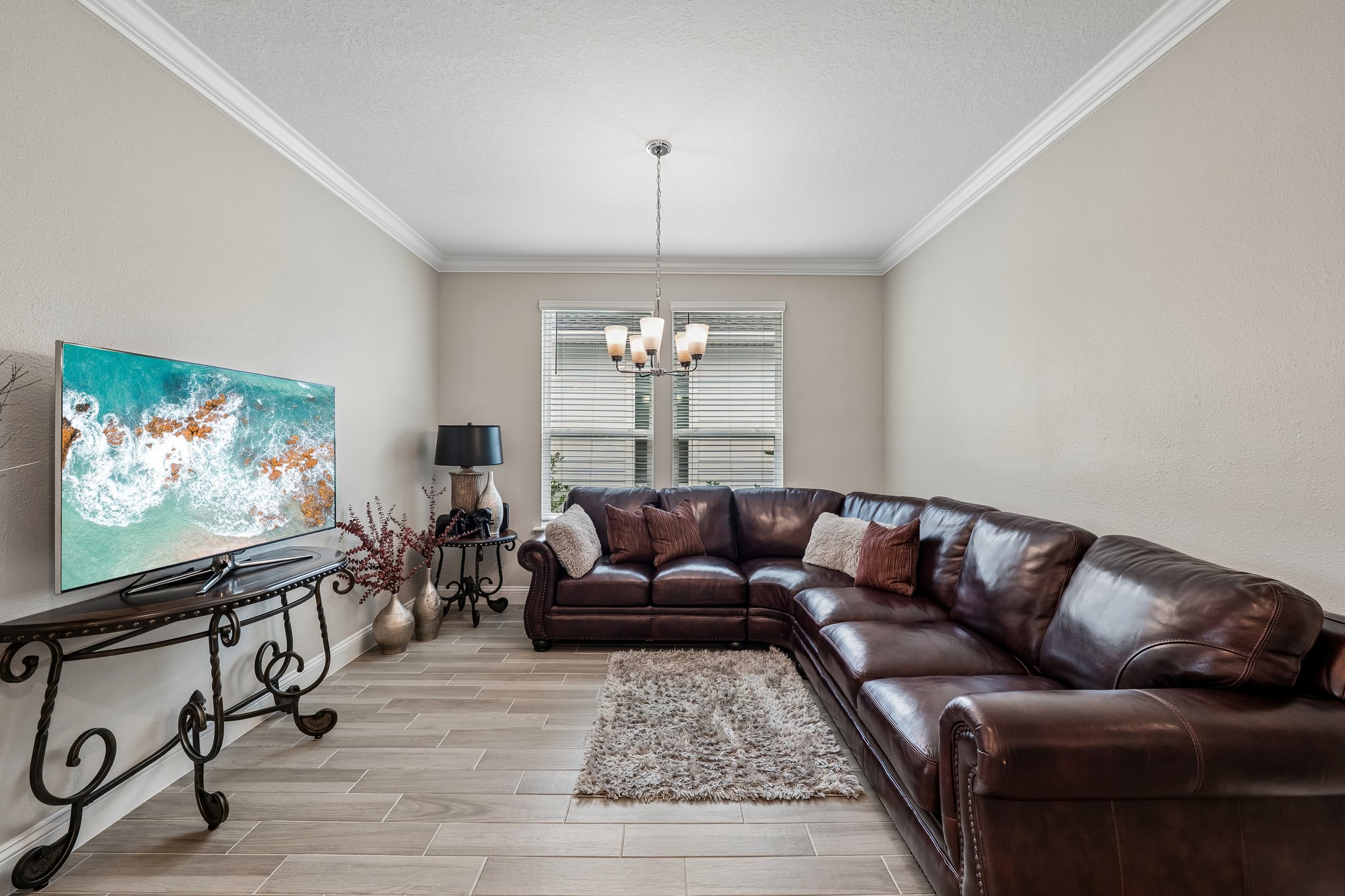 - 251 Country Fern Dr-S1807-010.jpg