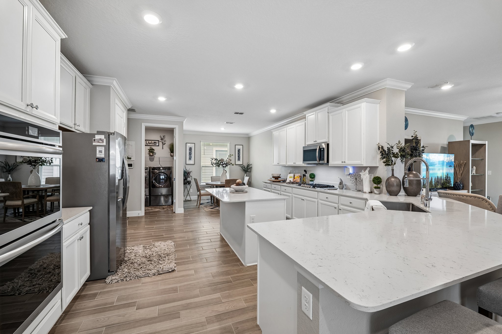 - 251 Country Fern Dr-S1807-016.jpg