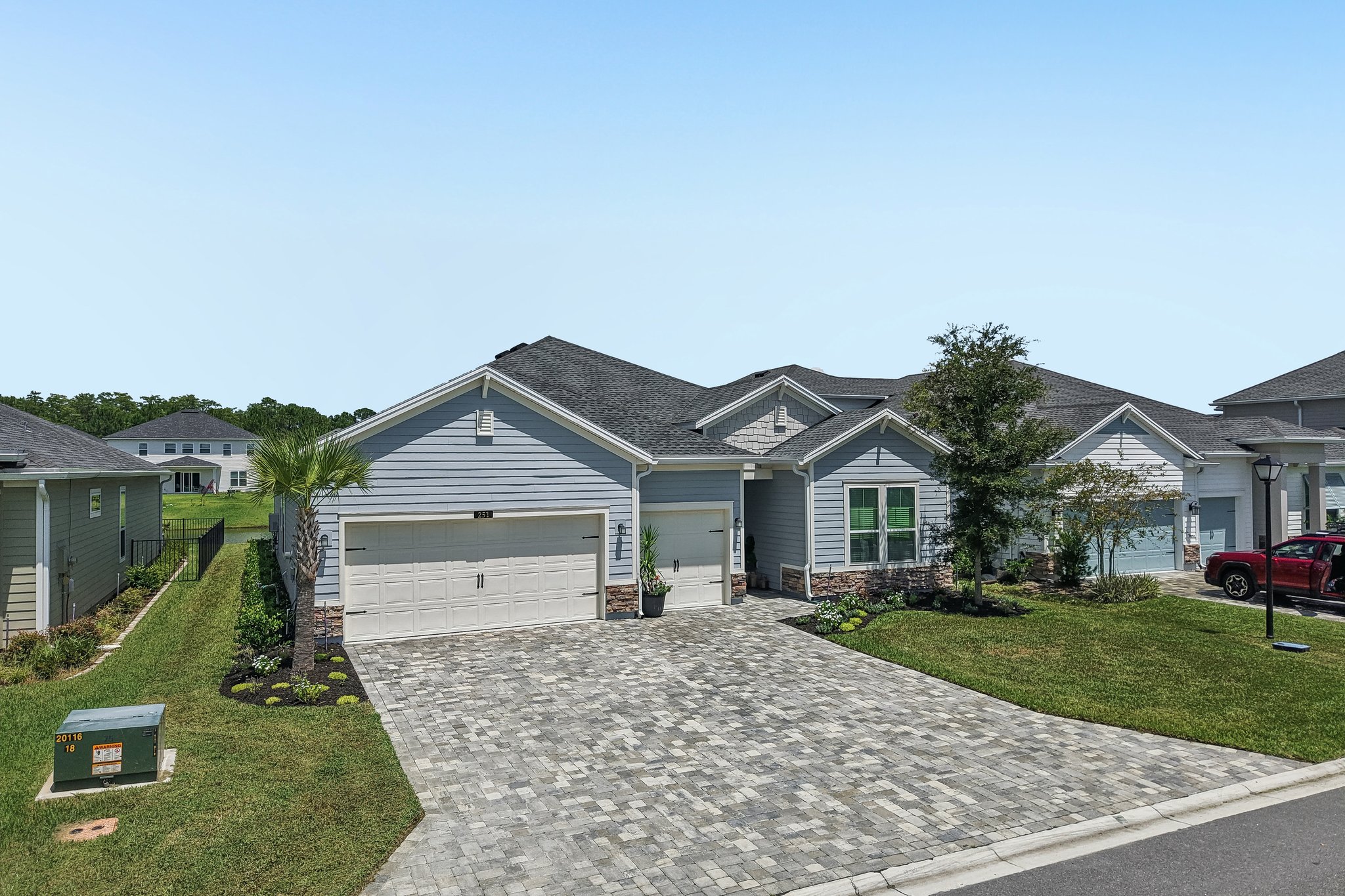 - 251 Country Fern Dr-S1907-004.jpg