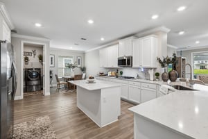 - 251 Country Fern Dr-S1807-018.jpg