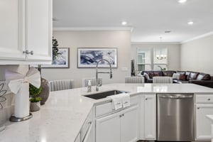 - 251 Country Fern Dr-S1807-021.jpg