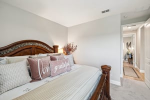 - 251 Country Fern Dr-S1807-050.jpg