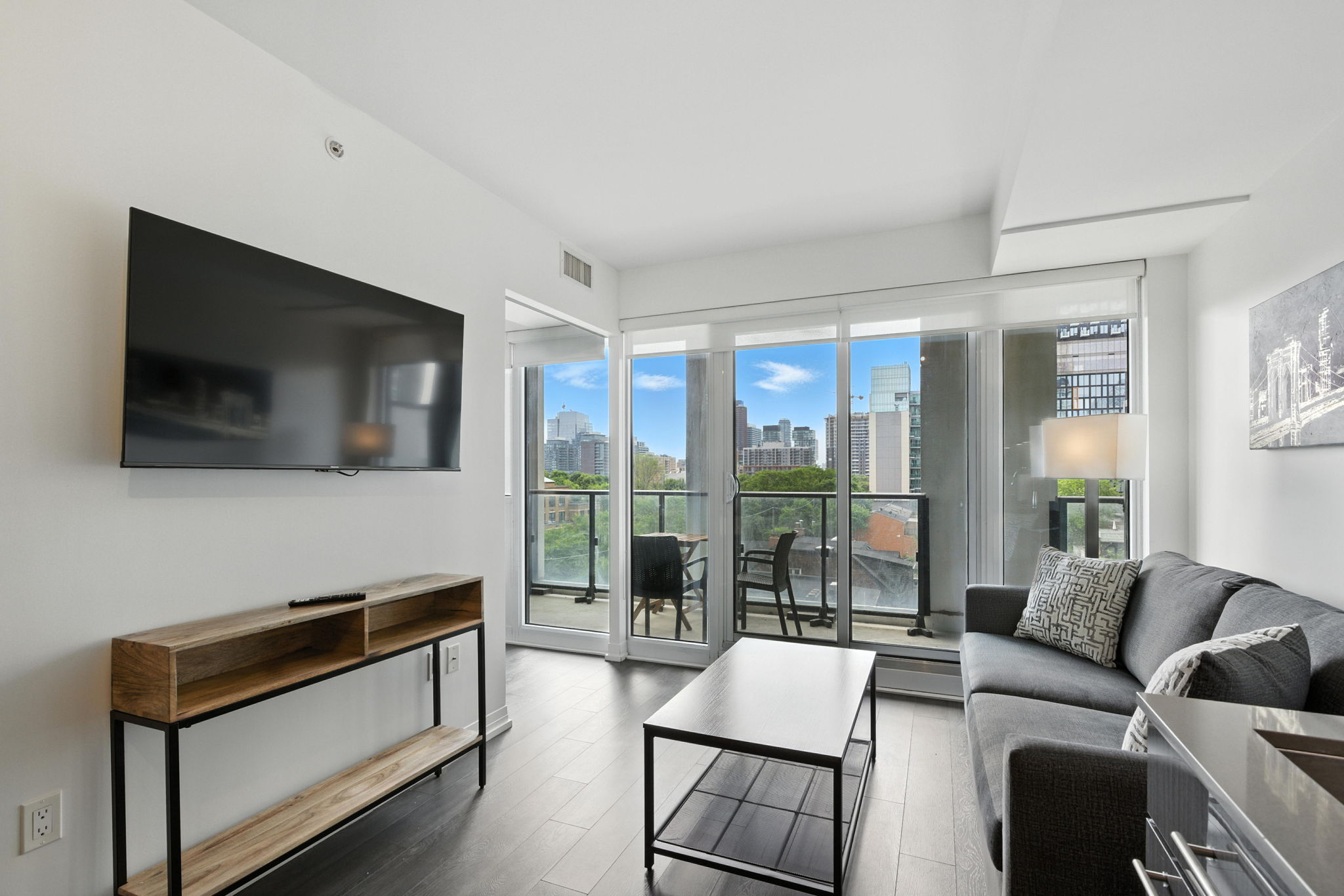 Toronto property showcase — delivered property photograph 5