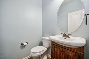 Photo 32