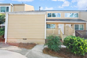  Photo 0