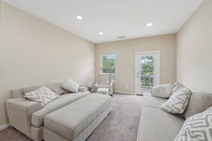 Parc Dr-1605-034.jpg