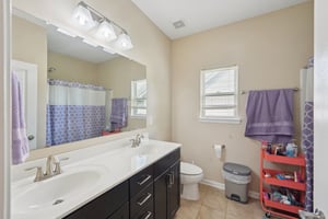 Parc Dr-1605-042.jpg