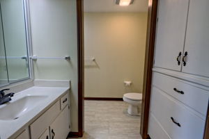  Photo 46