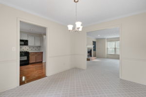 251 Triple Oaks Dr, Tucker, GA 30084, USA Photo 11