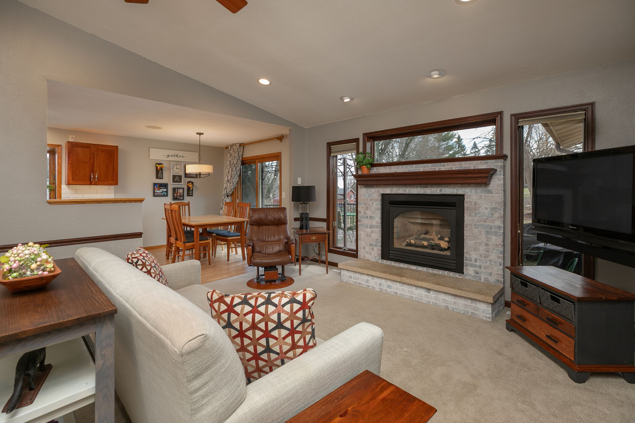 10-Living Room