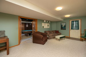 31-Family Room