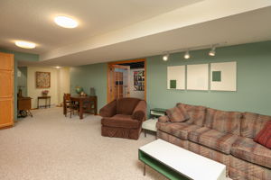 33-Family Room
