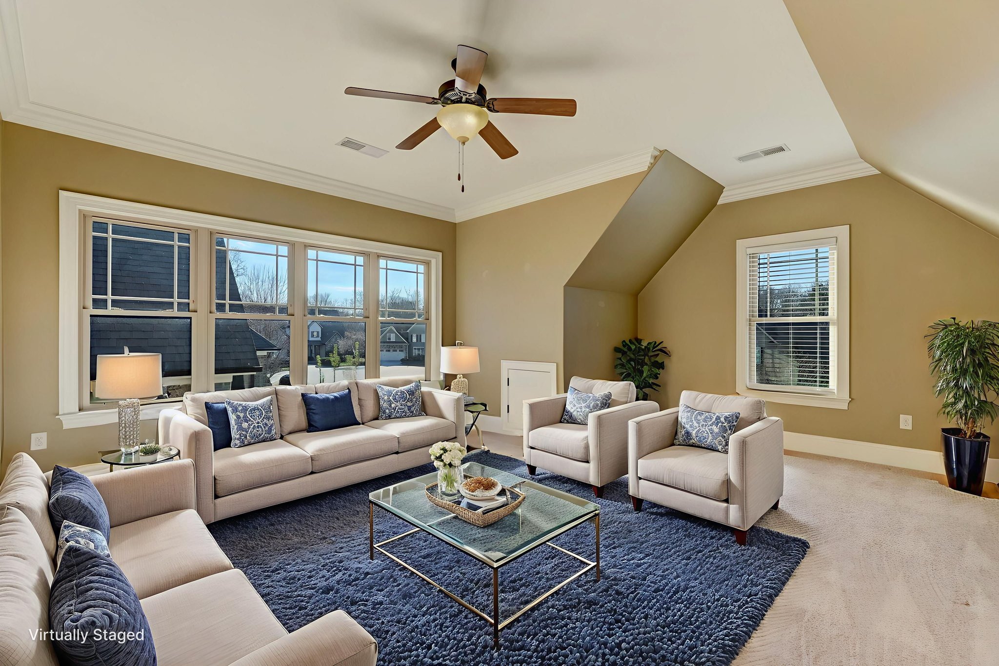 Bonus Room virtually staged