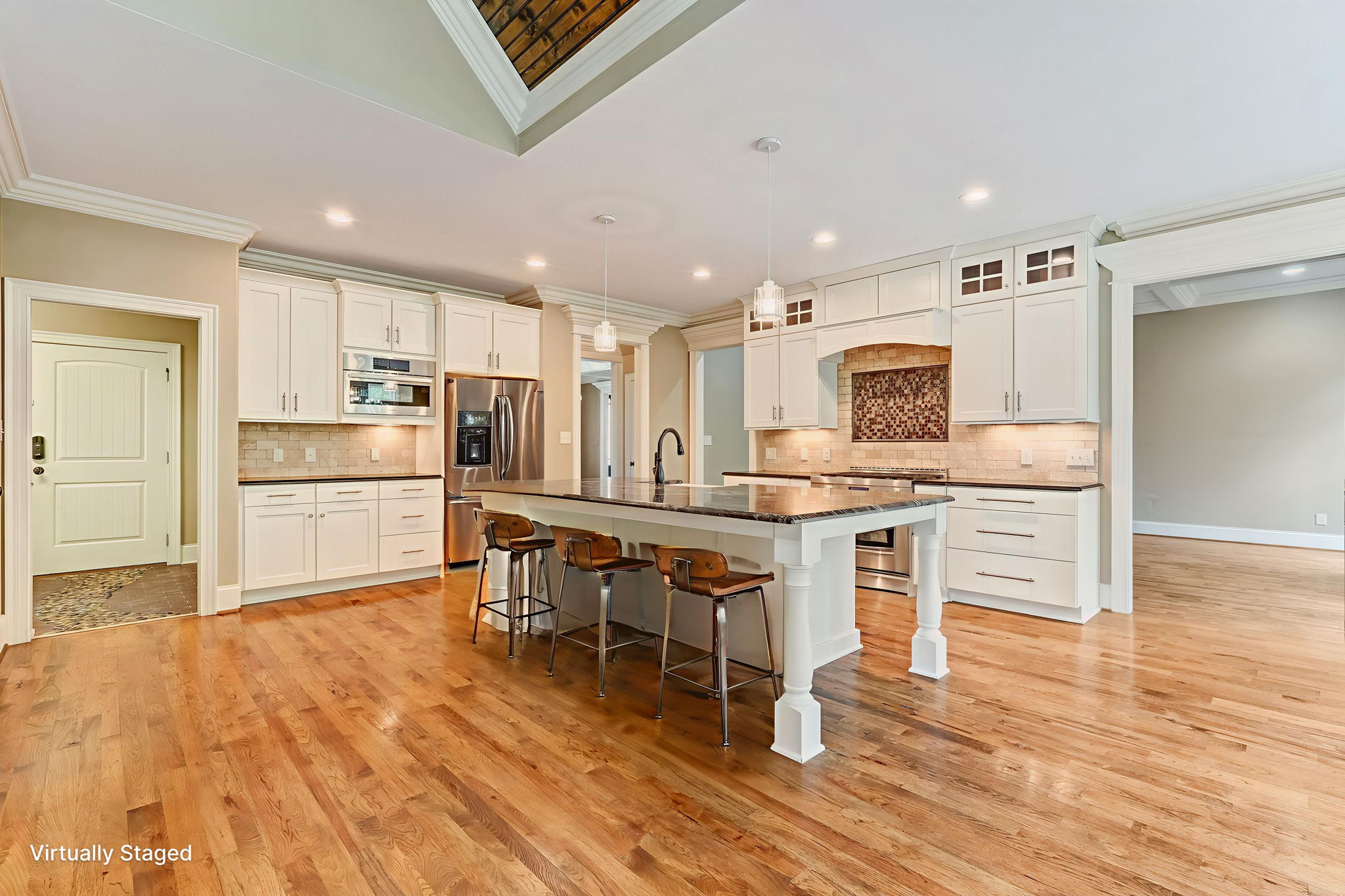 Kitchen/Breakfast Bar virtually staged
