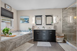  Photo 34