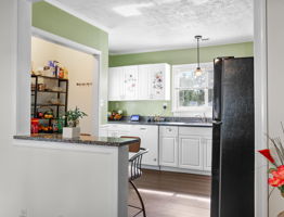 11-Kitchen