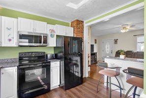 14-Kitchen