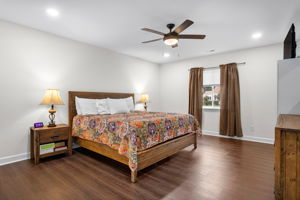 18-Primary Bedroom