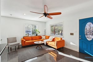 E Pinchot Ave-004.jpg