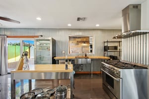 E Pinchot Ave-009.jpg