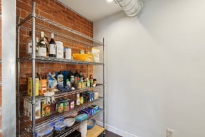 E Pinchot Ave-018.jpg