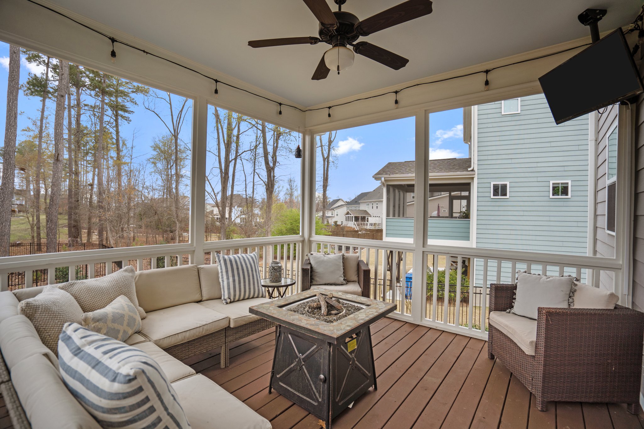 2511 Glade Mill Ct, FuquayVarina, NC 27526