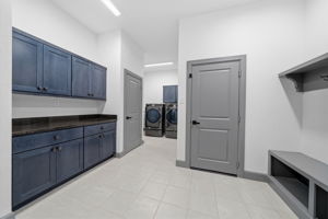  Photo 36
