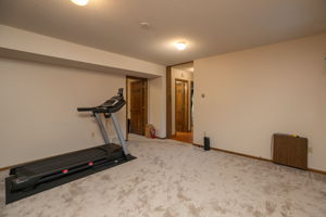 25-Family Room
