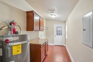 NE 239th Cir-S3006-043.jpg