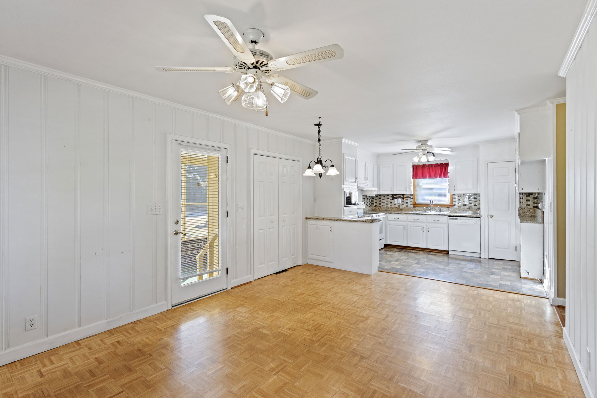 2512 Brushy Creek Rd, Greer, SC 29650, USA Photo 7