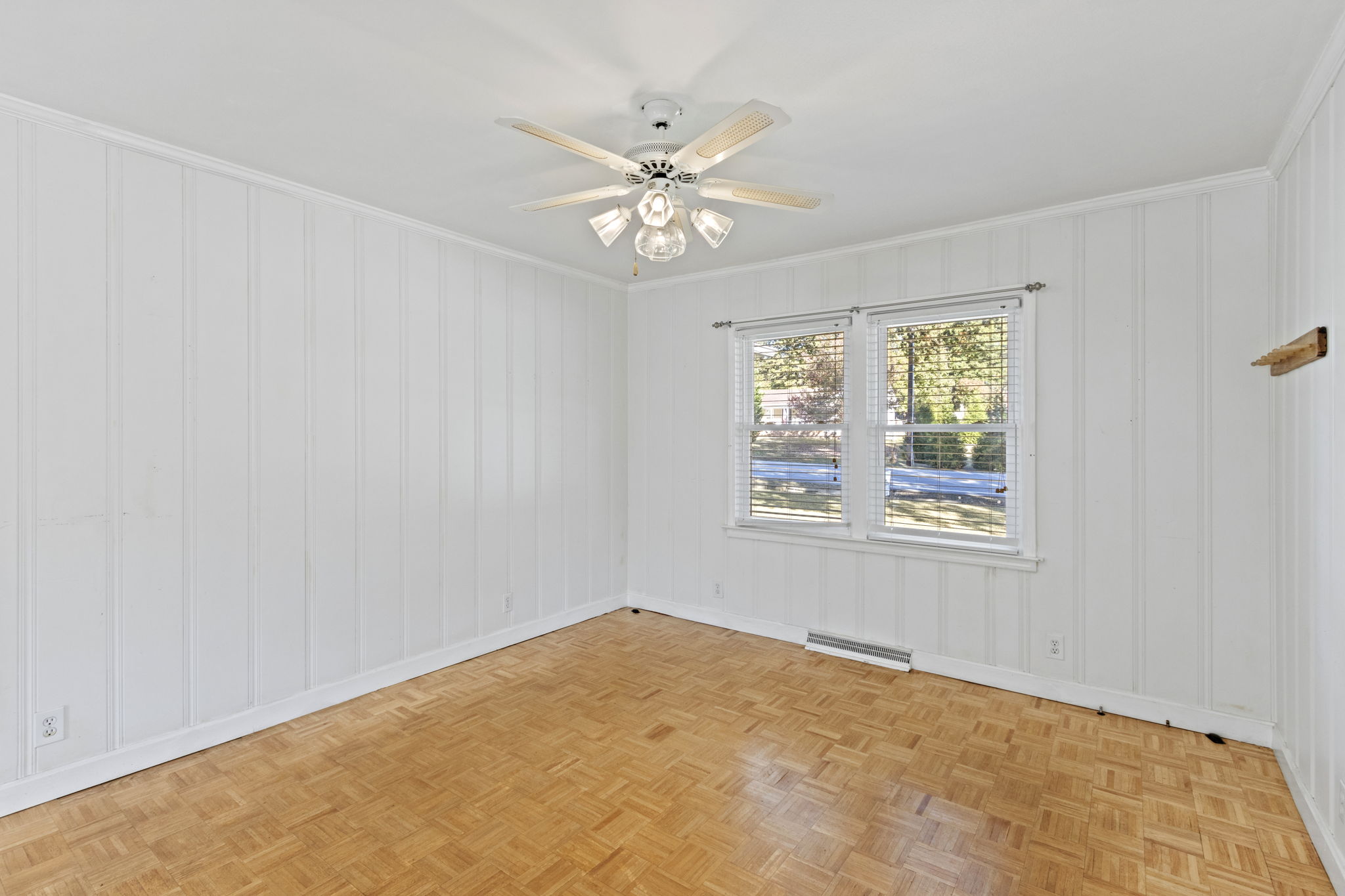 2512 Brushy Creek Rd, Greer, SC 29650, USA Photo 5