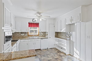 2512 Brushy Creek Rd, Greer, SC 29650, USA Photo 5