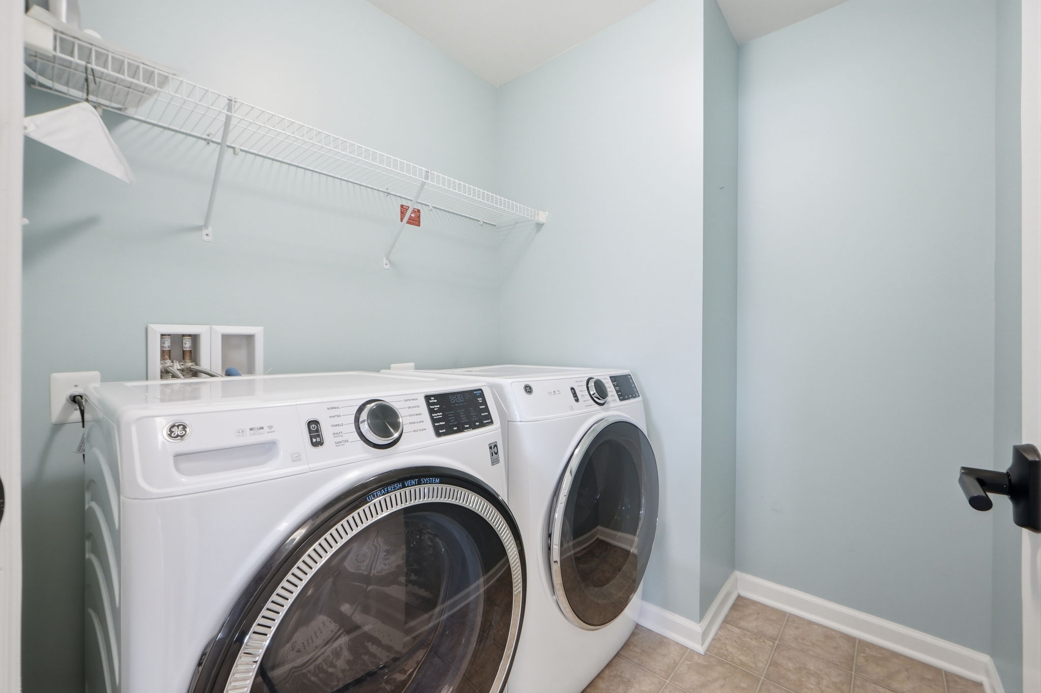 Laundry Room - upstairs