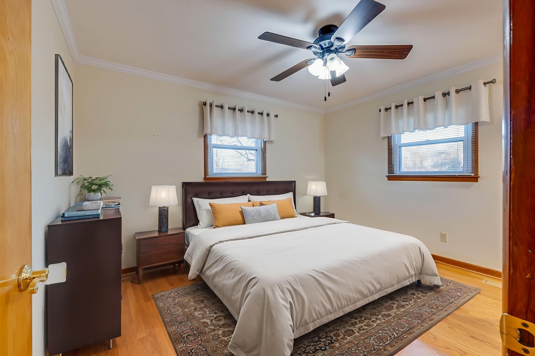 013 virtually staged.jpeg