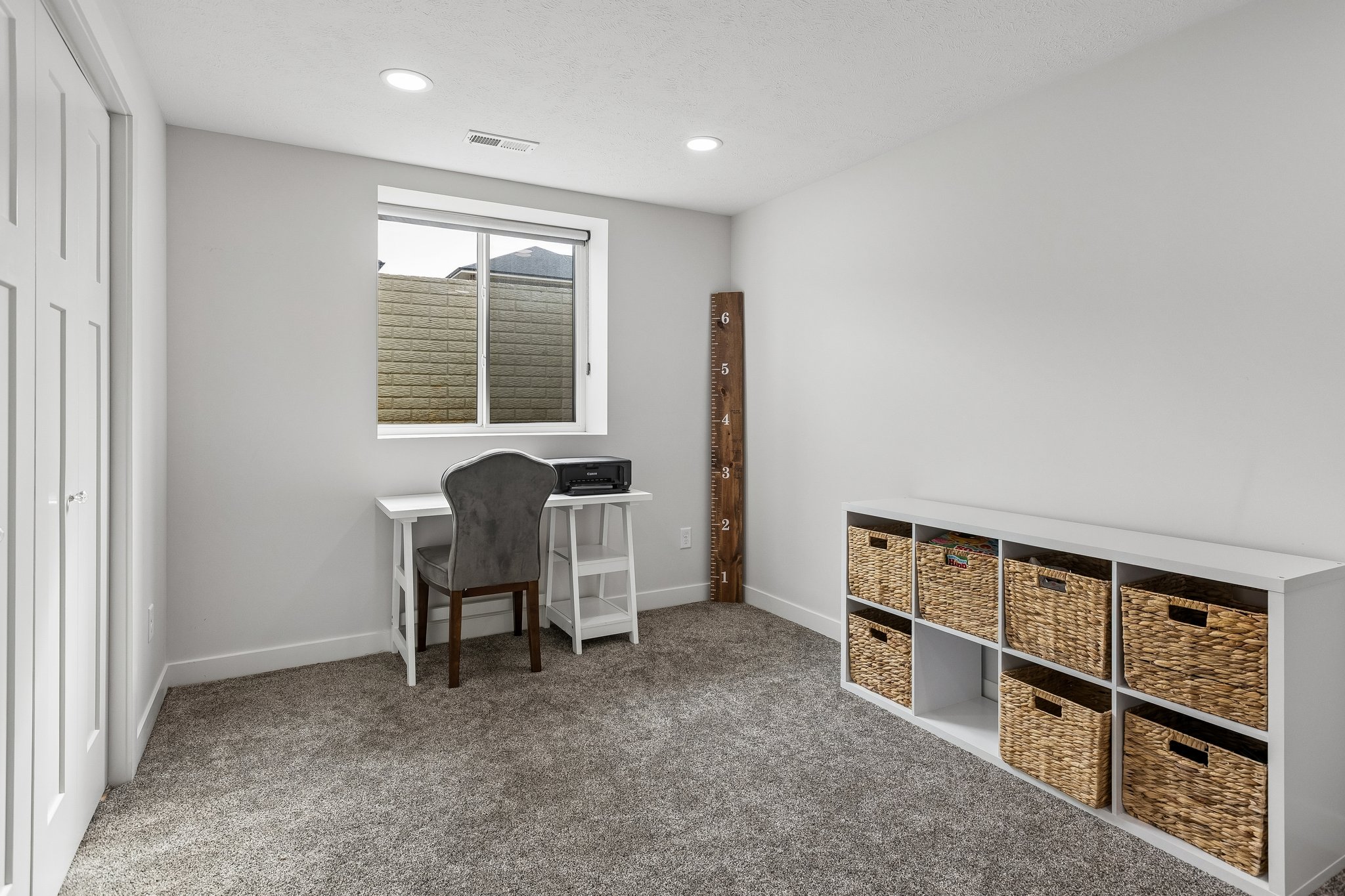 2513 N 186th St_023.jpg