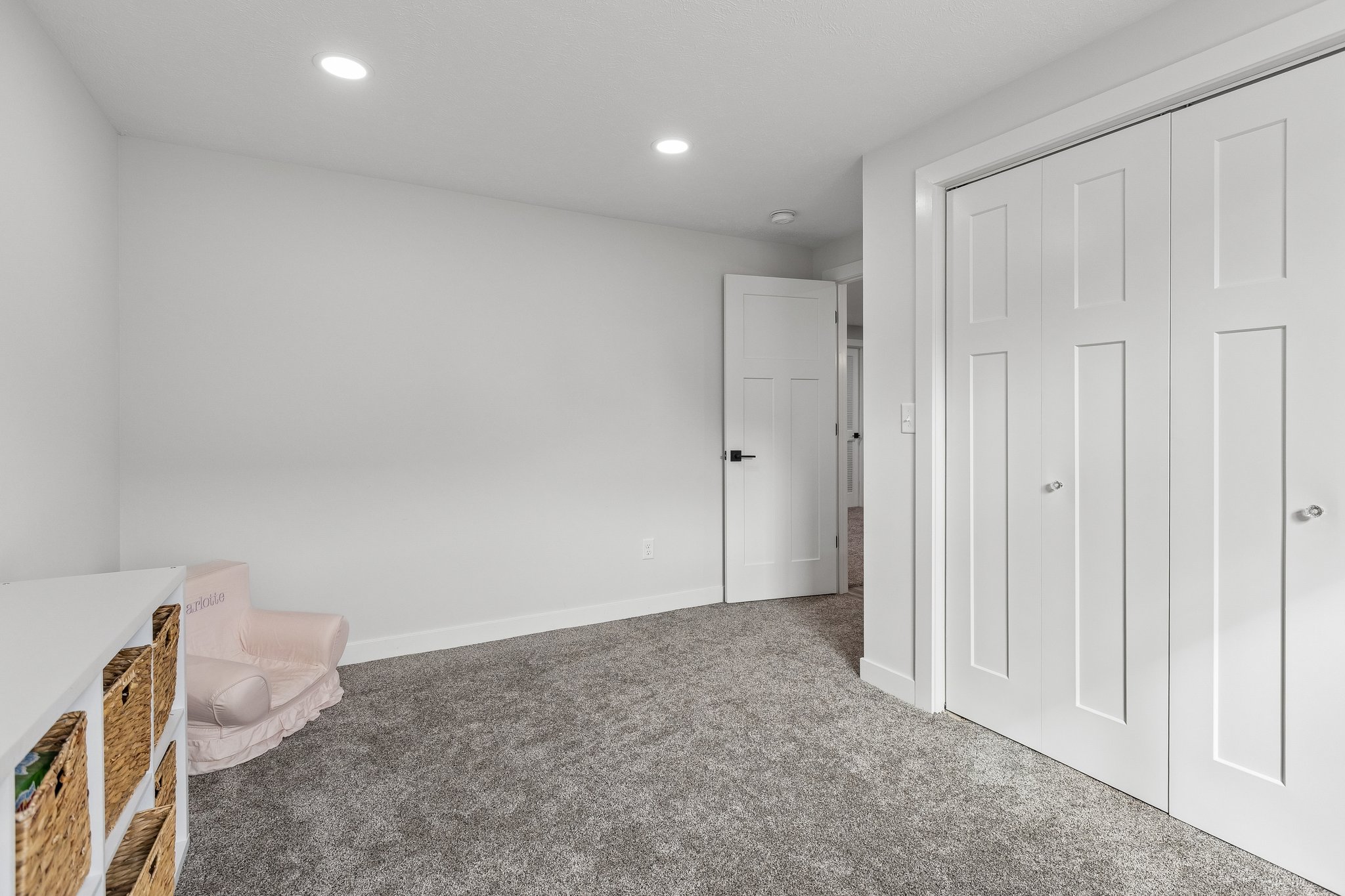2513 N 186th St_024.jpg
