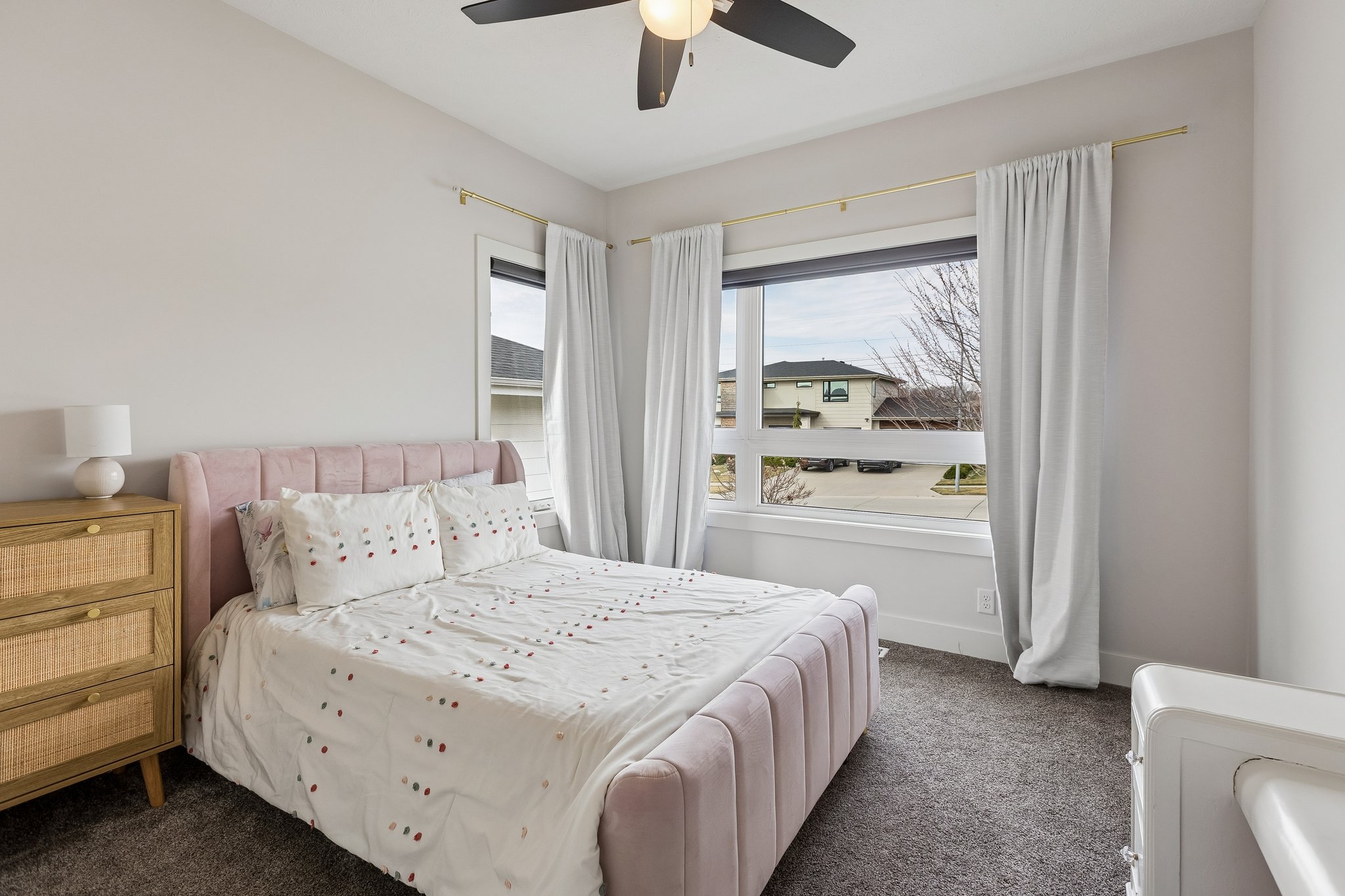 2513 N 186th St_026.jpg